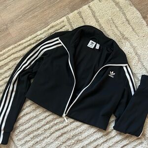 Women’s Adidas crop zip up